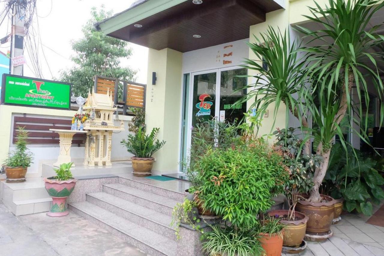 Oyo 1097 Thep Apartment Pattaya Buitenkant foto